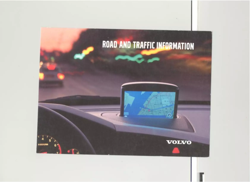 Page n°1 - Manuel utilisateur Volvo RTI-V70 (2001)